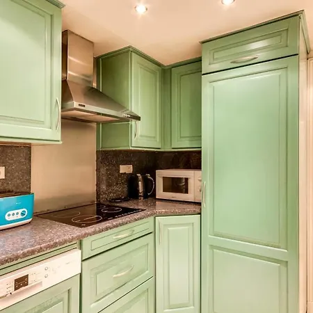 Private In 12 Near Bastille, Gare De Lyon * Paříž